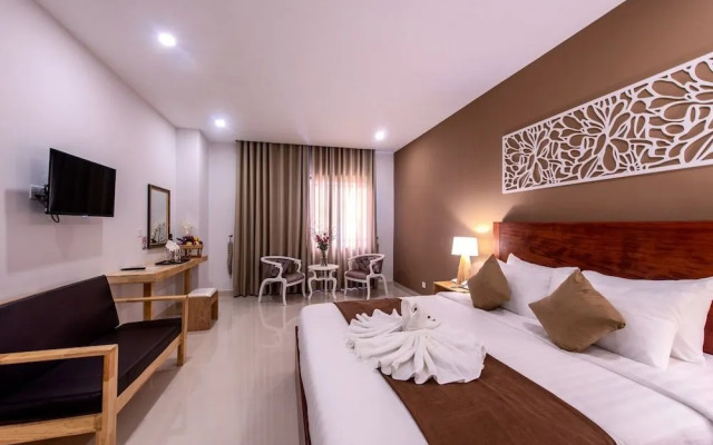 Double S Hotel