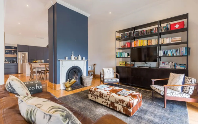 Sydney Green Point Villa