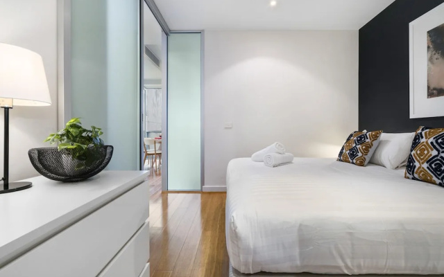 Kristina, 1BDR Melbourne Apartment
