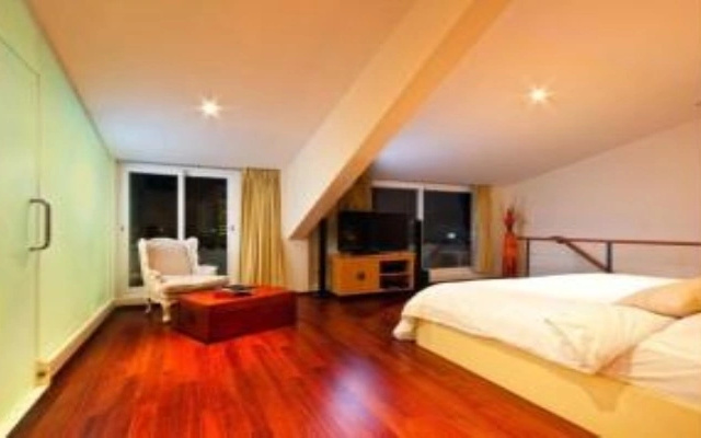 Rooms at The 9th