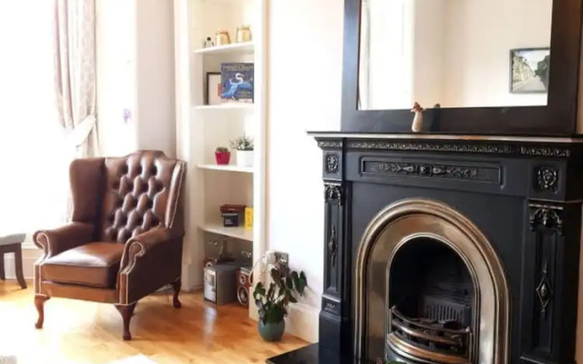 Newly Refurbished Duplex in Edinburgh City Centre