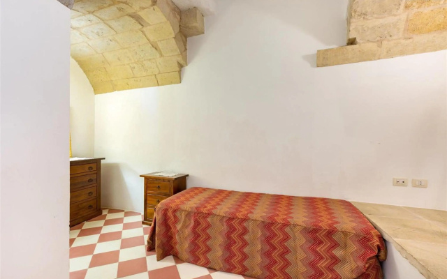 in Vernole with 1 Bedrooms And 1 Bathrooms