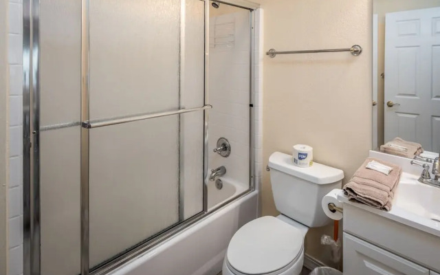 Linn Haven - Three Bedroom Cabin