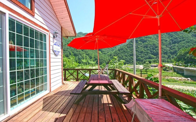 Pyeongchangwild Flower Theme Pension