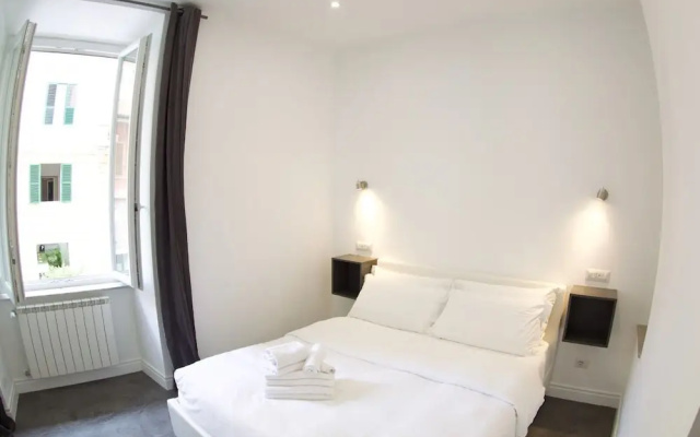 We Love Roma Guesthouse