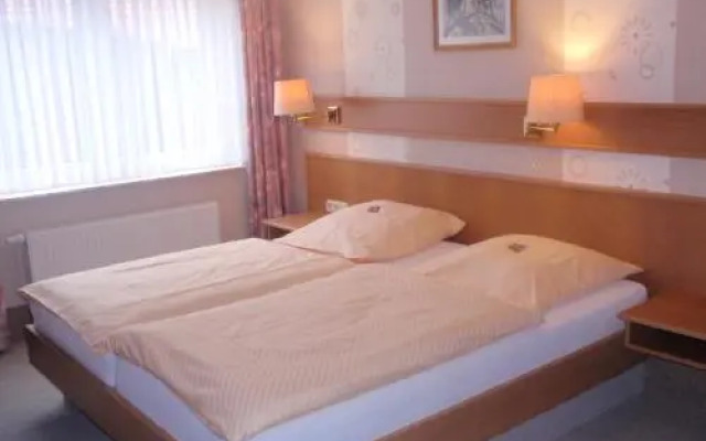 Landhotel Weining