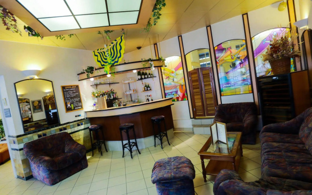 Aviation Hotel