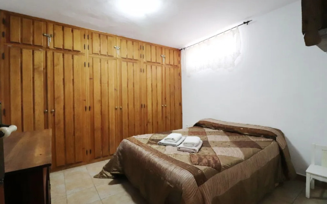 1096 Villa Mirto