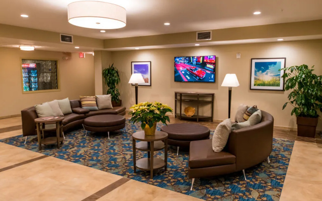 Candlewood Suites - Fairbanks