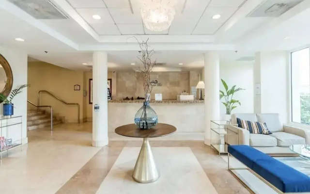 Condado Lagoon - Lux Waterfront Studios