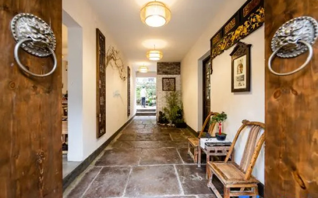 Zhoufu B&B, Liujiang Ancient Town