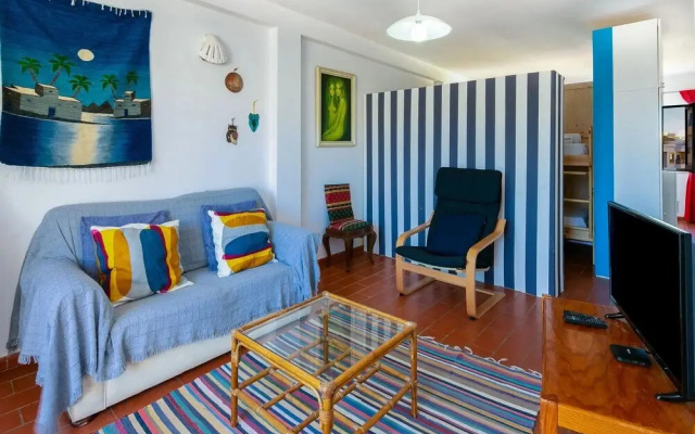 B12 - Pool And Sun Apartment
