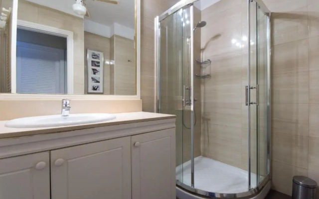 Los Olivos 13 - One Bed