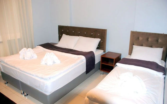 Amaros Apartments & Suites