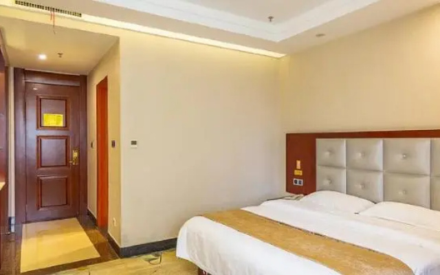 Shidai Jindian Hotel (Lanzhou Jiaojiawan Station)