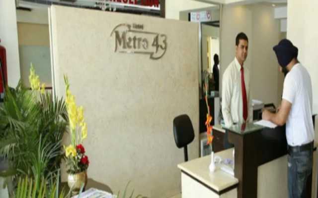 Hotel Metro 43