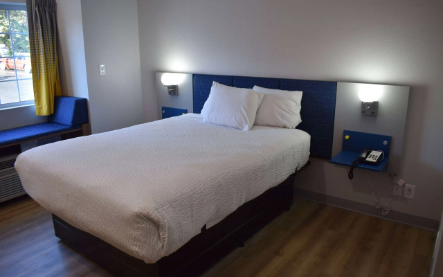 Microtel Inn & Suites by Wyndham Stockbridge/Atlanta I-75