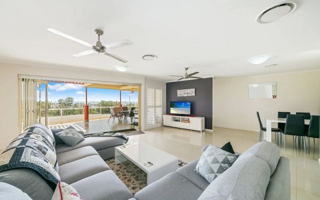 Redcliffe Peninsula Penthouse