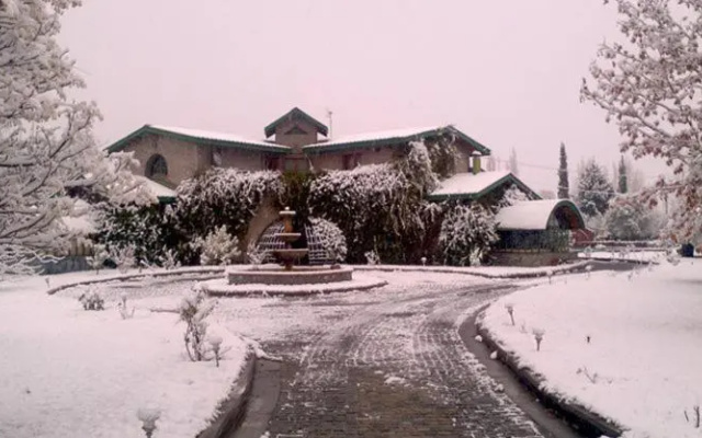 La Pilar Petit Chalets