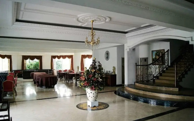 Talita Bukit Raya Hotel
