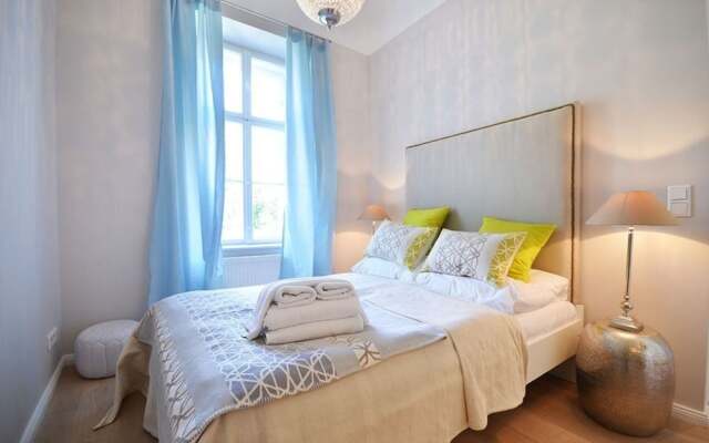 Апартаменты Vienna Residence Lucious Business Apartment for 2 Near the Medical University Вена комната для гостей