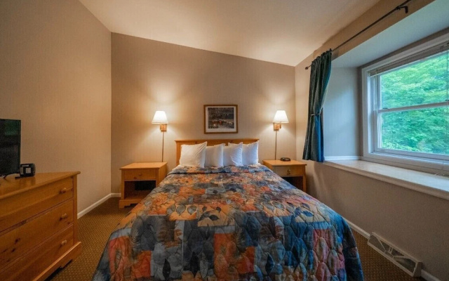 Telemark Northwoods Lodging