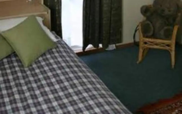 Nazaaray Coastal Cottage