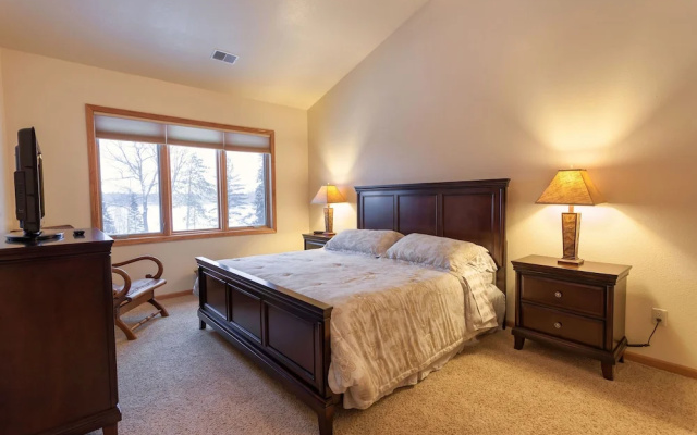 Copperwood #12 - 3 Br Condo