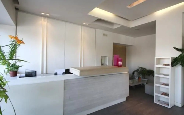 Ariston Hotel
