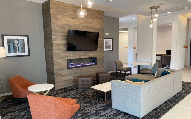 La Quinta Inn & Suites by Wyndham Centralia