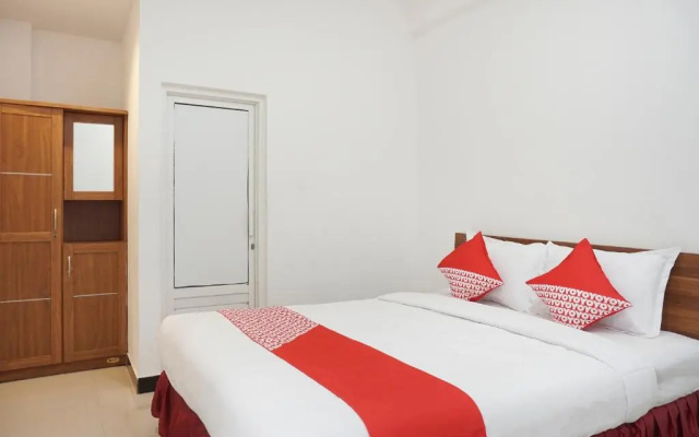 Hotel O Pondok Helomi