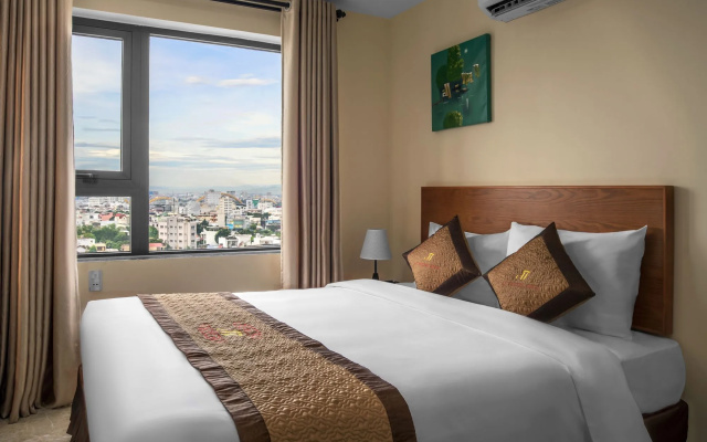 An Thuyen Hotel