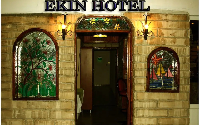 Ekin Hotel