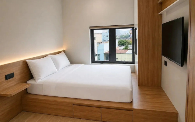 Rio Hotel & Apartment Danang Beach