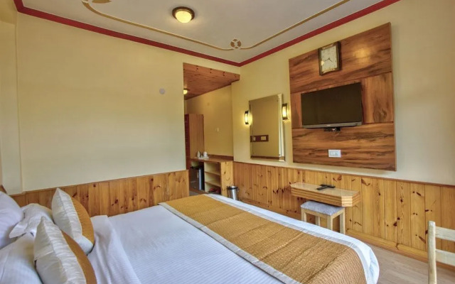 SNOW PEAK RETREAT & COTTAGES - MANALI (Centrally Heated)