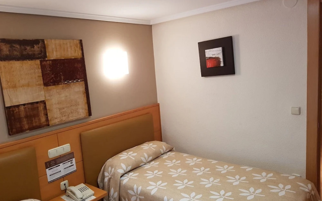 Hostal Arotza