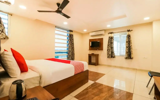 Hotel Royal Mahalakshmi Inn by OYO Rooms
