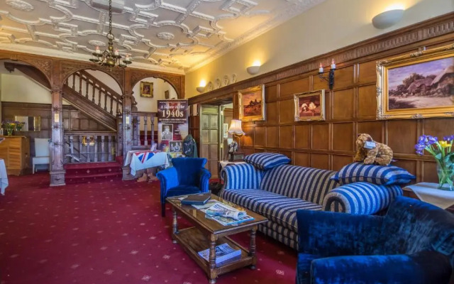 hotelImage