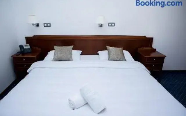 Hotel HUM
