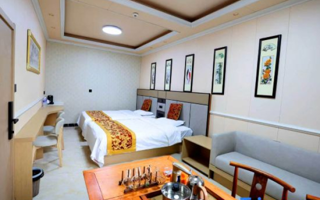 Zhongyang Yuanmengju Hotel