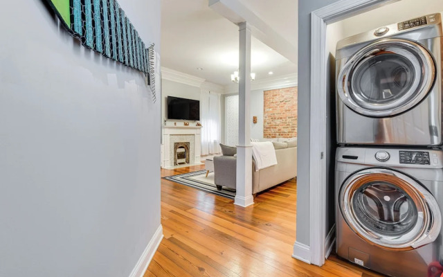 Renovated Richmond Townhome in Church Hill!