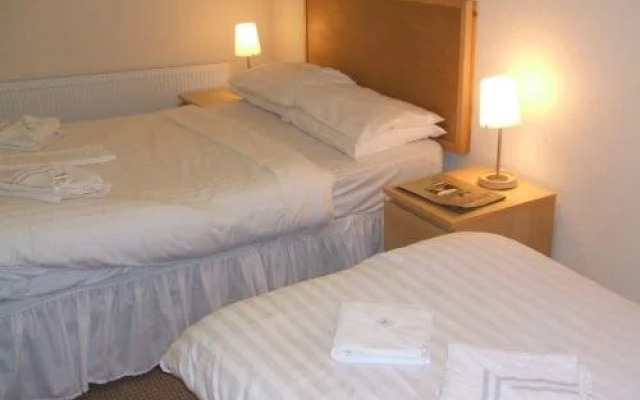 New Hacketts Hotel
