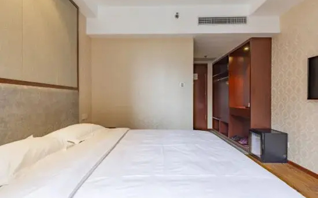 Longemont Hotel