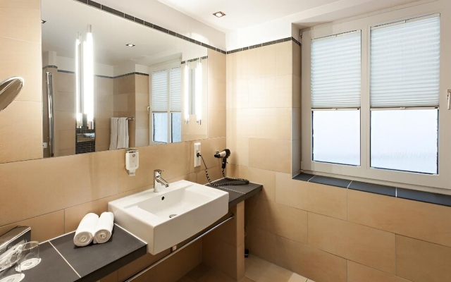 Juno Rooms & Apartments