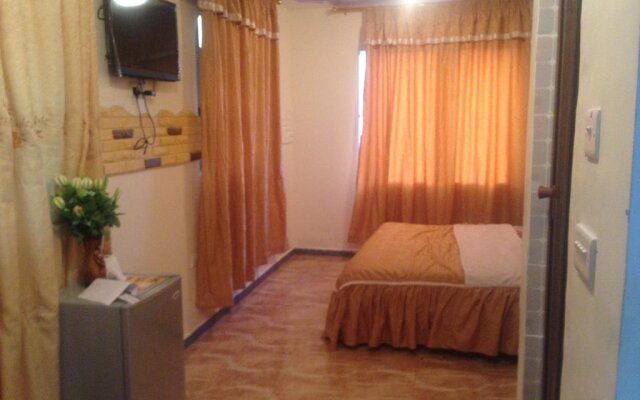 Отель Al Amer Chalet 2 комната для гостей