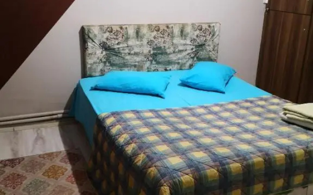 Çağlar apart
