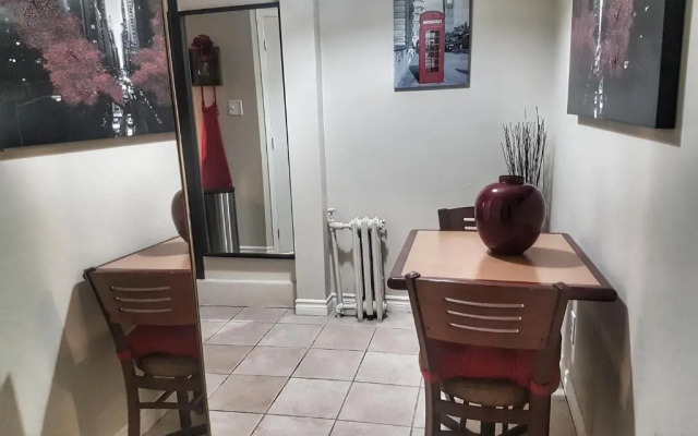 1-Bedroom Cozy Suite #23 by Amazing Property Rentals