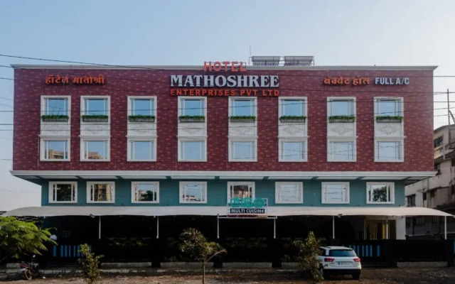 Hotel Mathoshree By OYO Rooms