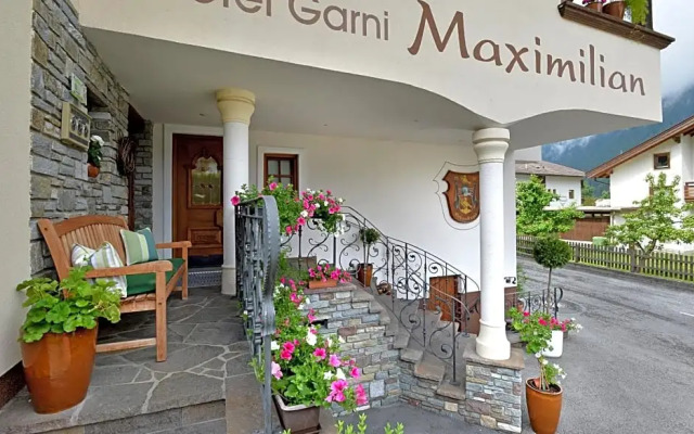 Hotel Maximilian