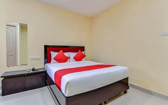 OYO Flagship 46682 New Andra House